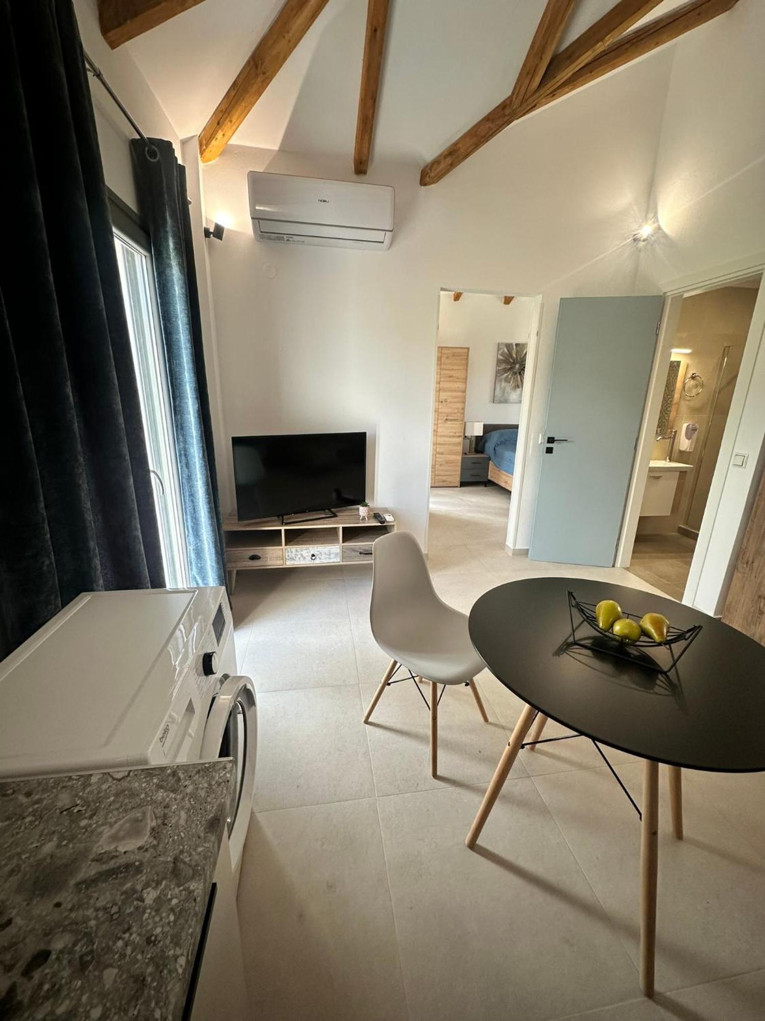 Ktimavita Apartment 1 Petra  Luaran gambar